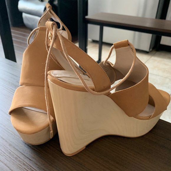 Tan wedges. Worn only once. Size 8.5 - Picture 1 of 5